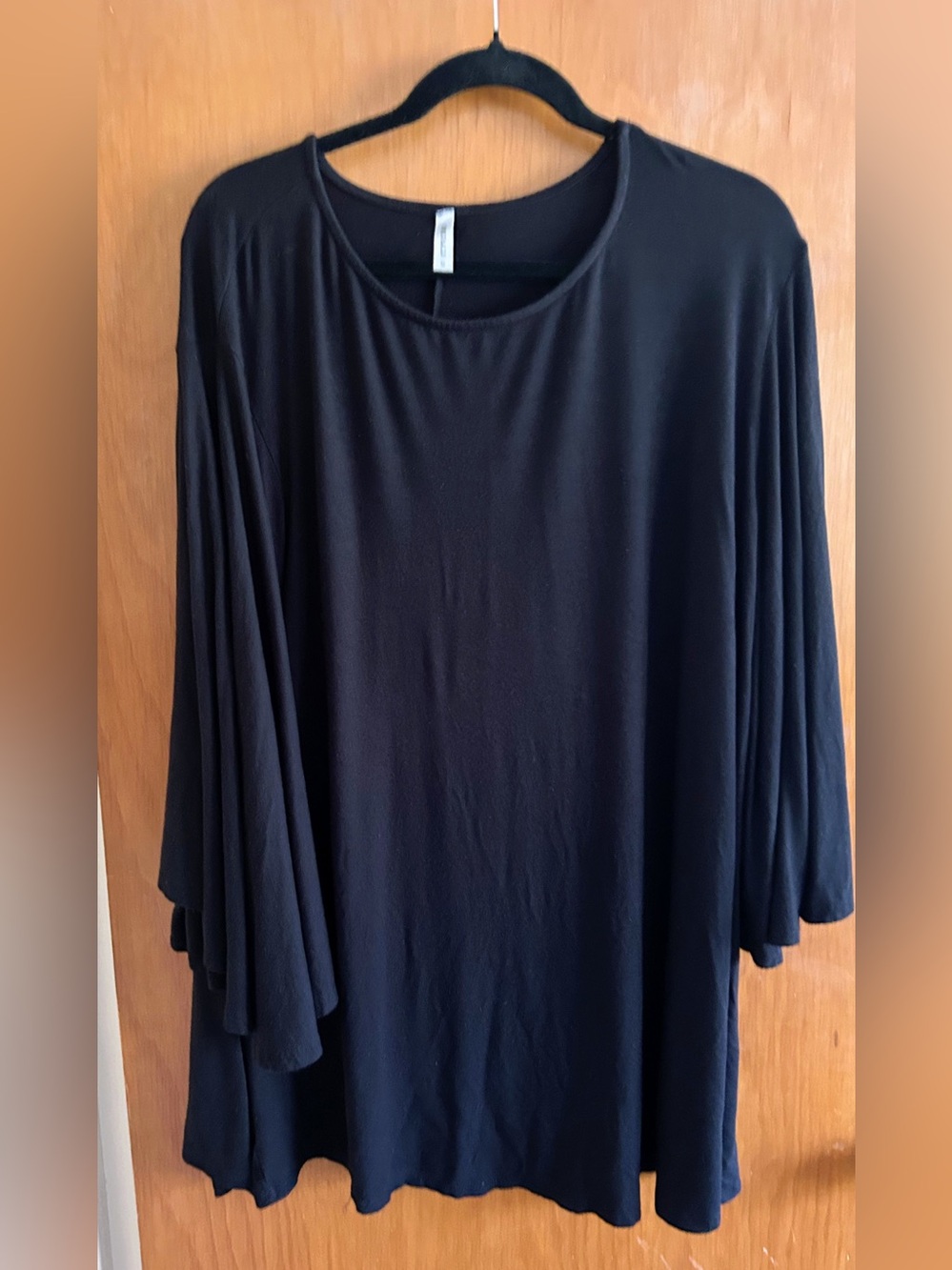 Emerald Black Flowy Tunic Top